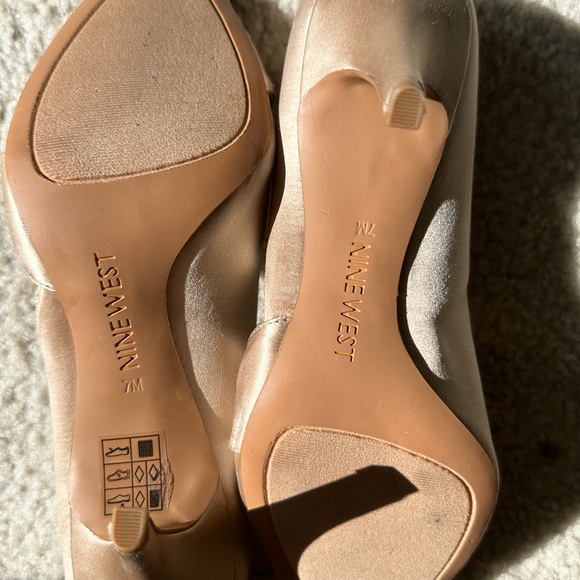 Nine West heels - Picture 3 of 3